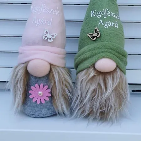 Rigofeszek Apartmanhaz アパート Gárdony