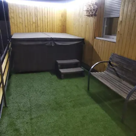 アパート Rigofeszek Apartmanhaz *