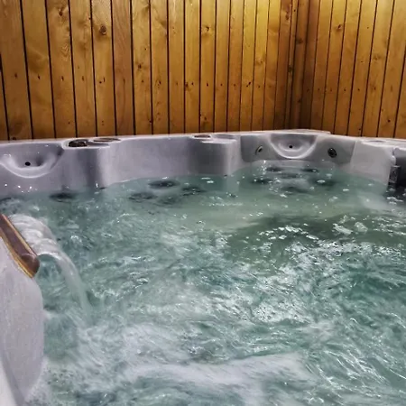 Rigofeszek Apartmanhaz Gardony