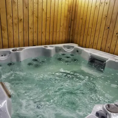 Rigofeszek Apartmanhaz *