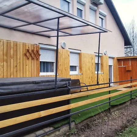 Apartmán Rigofeszek Apartmanhaz Gárdony