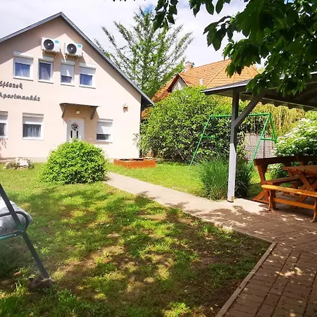 Rigofeszek Apartmanhaz Apartmán *
