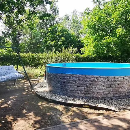 Rigofeszek Apartmanhaz Gárdony