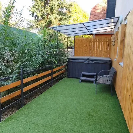 Rigofeszek Apartmanhaz * Gárdony