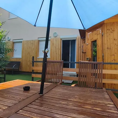 Lejlighed Rigofeszek Apartmanhaz