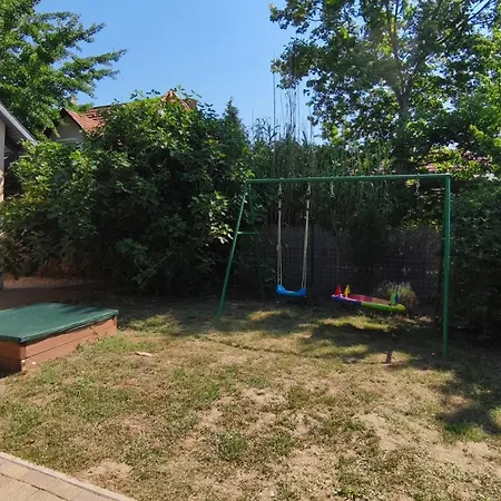 Rigofeszek Apartmanhaz *
