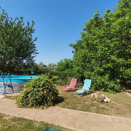 Rigofeszek Apartmanhaz Gárdony
