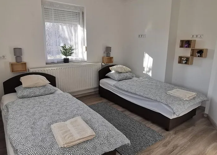 Rigofeszek Apartmanhaz *
