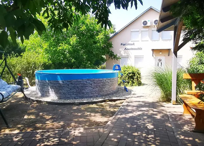 Rigofeszek Apartmanhaz Apartmán Gárdony